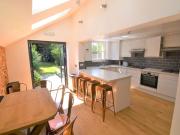 6 bedroom terraced house for rent in Donnington Road,...