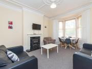 6 bedroom terraced house for rent in First Avenue,...
