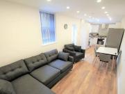 6 bedroom terraced house for rent in Furness Road...
