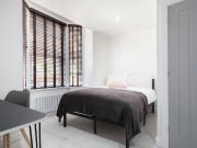 2 bedroom terraced house for rent in Hanover Street,...