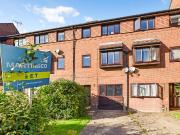 6 bedroom terraced house for rent in Honeysuckle Close,...