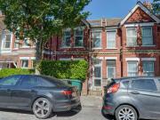 6 bedroom terraced house for rent in Hythe Road,...