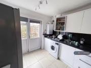 6 bedroom terraced house for rent in Uxbridge Street,...