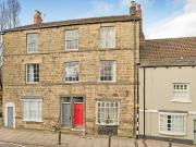 6 bedroom terraced house for sale