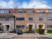 6 bedroom terraced house for sale