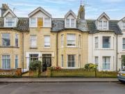 6 bedroom terraced house for sale