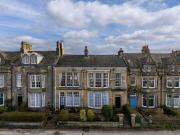 6 bedroom terraced house for sale