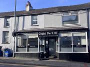 6 bedroom terraced house for sale