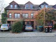 6 bedroom terraced house for sale in Bradwell Common...