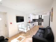 6 bedroom terraced house for sale in Moseley Road,...