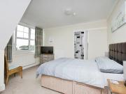 6 bedroom terraced house for sale in Royal Parade,...