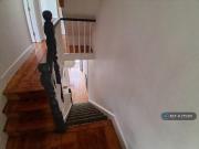 6 bedroom terraced house to rent