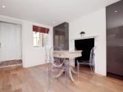 6 bedroom terraced house to rent