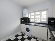 6 bedroom terraced house to rent