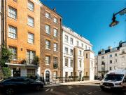 6 bedroom terraced house to rent