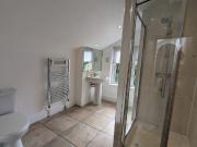 6 bedroom terraced house to rent