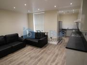 6 bedroom terraced house to rent