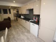 6 bedroom terraced house to rent