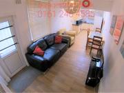 6 bedroom terraced house to rent
