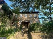 6 bedroom, Trenton NJ 08618 93569683