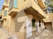 6 Bedrooms Beautiful Triple Story House Available For Rent