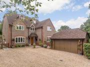 6 Bedrooms Detached house for sale in Fishers Lane, Cold...