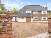 6 Bedrooms Detached house for sale in Mays Green, Old...