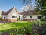 6 Bedrooms Detached house for sale in Victoria Gardens,...