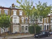 6 Bedrooms for rent in Fairbridge Road, London N19