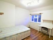 6 Bedrooms for rent in The Crescent, Brighton BN2