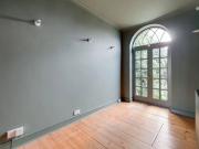 6 bedrooms House 6 bedrooms House