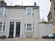 6 Bedrooms Terraced house for rent in Edinburgh Road,...