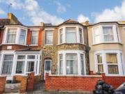 6 Bedrooms Terraced house for rent in Farley Drive,...