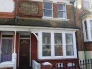 6 Bedrooms Town house for rent in Student House...