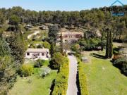 6 chambres, CABRIES Provence Alpes Côte d'Azur 13480...