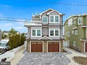 6B Colorado Avenue E