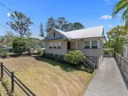 6 Fry Street, HOLLAND PARK, QLD 4121 House for Rent