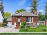 6 Hepburn Avenue, Guelph St. George'S, ON, N1E 2T3...