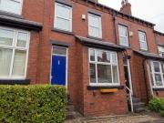 6 Hessle Terrace, Hyde Park, Leeds, LS6 1EQ