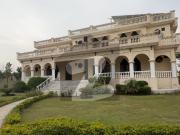 6 Kanal Corner Farmhouse for Sale C Block Corner,...