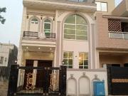 6 Marla Beautiful House available on Installments in Al...