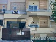 6 Marla Brand New Designer 4 Bedroom Ideal Location...