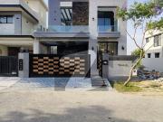 6 Marla Brand New Top Quality Ultra Modern Luxury Villa...