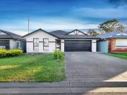 6 Orange Parade, Munno Para West, SA 5115