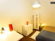 6 quarto, Lisbon Lisbon 1200 003 89631211