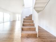 6 room luxury penthouse for rent in Rua Sarmento de...