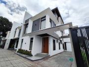 6 Units 3 Storey Residential Townhouse for Sale In B.F...