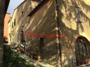 Via del Poggio 26 6 vani 150mq