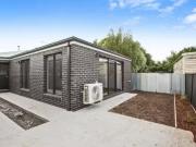 6A Glendenning Street, Canadian VIC 3350 House For Lease