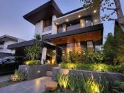 6BR HOUSE AND LOT FOR SALE IN ALABANG HILLS VILLAGE